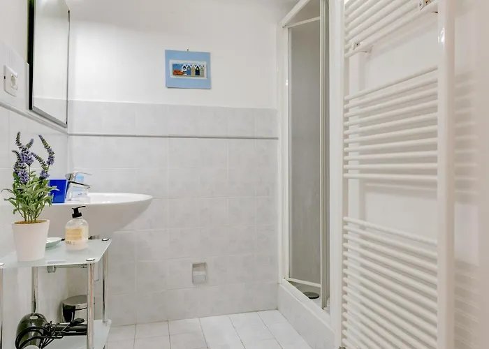 Apartman Guesthost - Migliarina Bedrooms